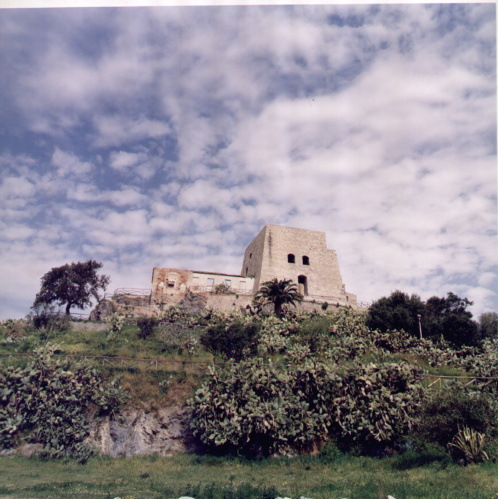 Fondo_De_Rose_F._40__Torre_Talao_Scalea__(CS)_